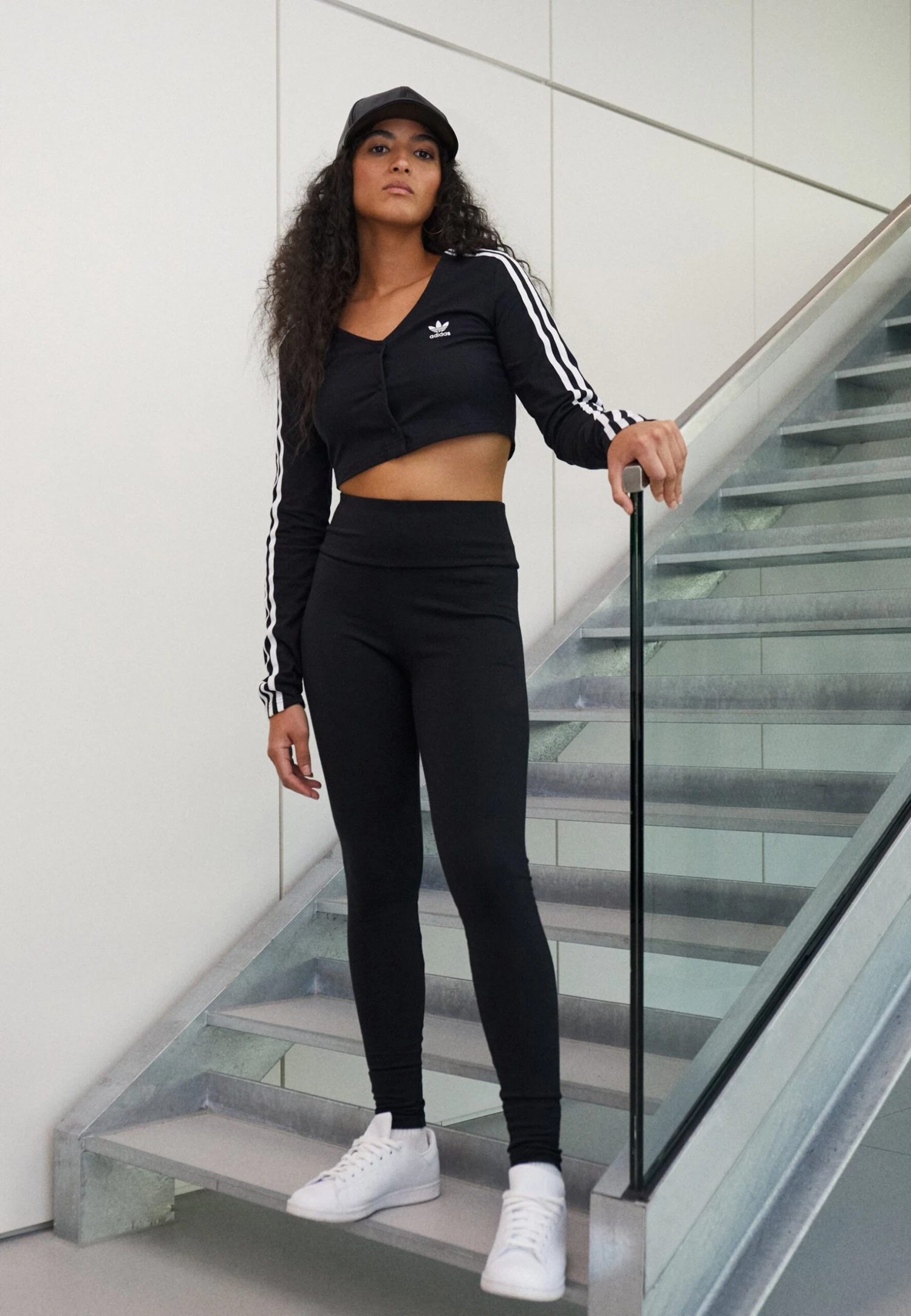 Adidas Originals Essentials- Leggings - Trousers - Black 2 Adidas Originals Essentials- Leggings - Trousers - Black - Image 2