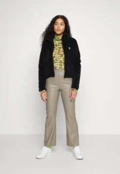 Adidas Originals Essentials Fluffy Zip - Winter Jacket -Fashion Clothing Store 15c60bb0ac08433ab93469fbba6279fb