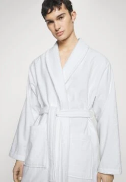 Pier One Shawl Towel Bathrobe - Dressing Gown - White 9 Pier One Shawl Towel Bathrobe - Dressing Gown - White -Fashion Clothing Store 1750537fe5284a27957b17c8aded1f98