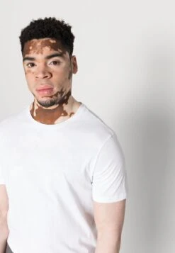 Pier One 10 Pack - Basic T-Shirt - White/Black -Fashion Clothing Store 20c7d5f73fe449b7b6c0eb7a99388079