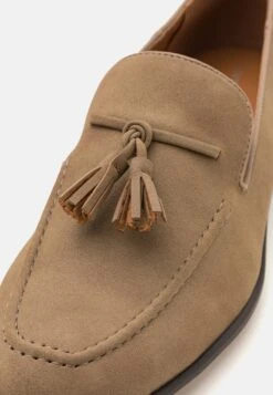 Pier One Slip-Ons - Beige -Fashion Clothing Store 28b9cc49a5f34833a634a2886209eaea