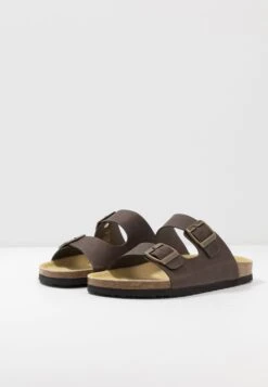 Pier One Unisex - Slippers - Brown -Fashion Clothing Store 2a6253ec8adf4b75ac70cea209f9bc13