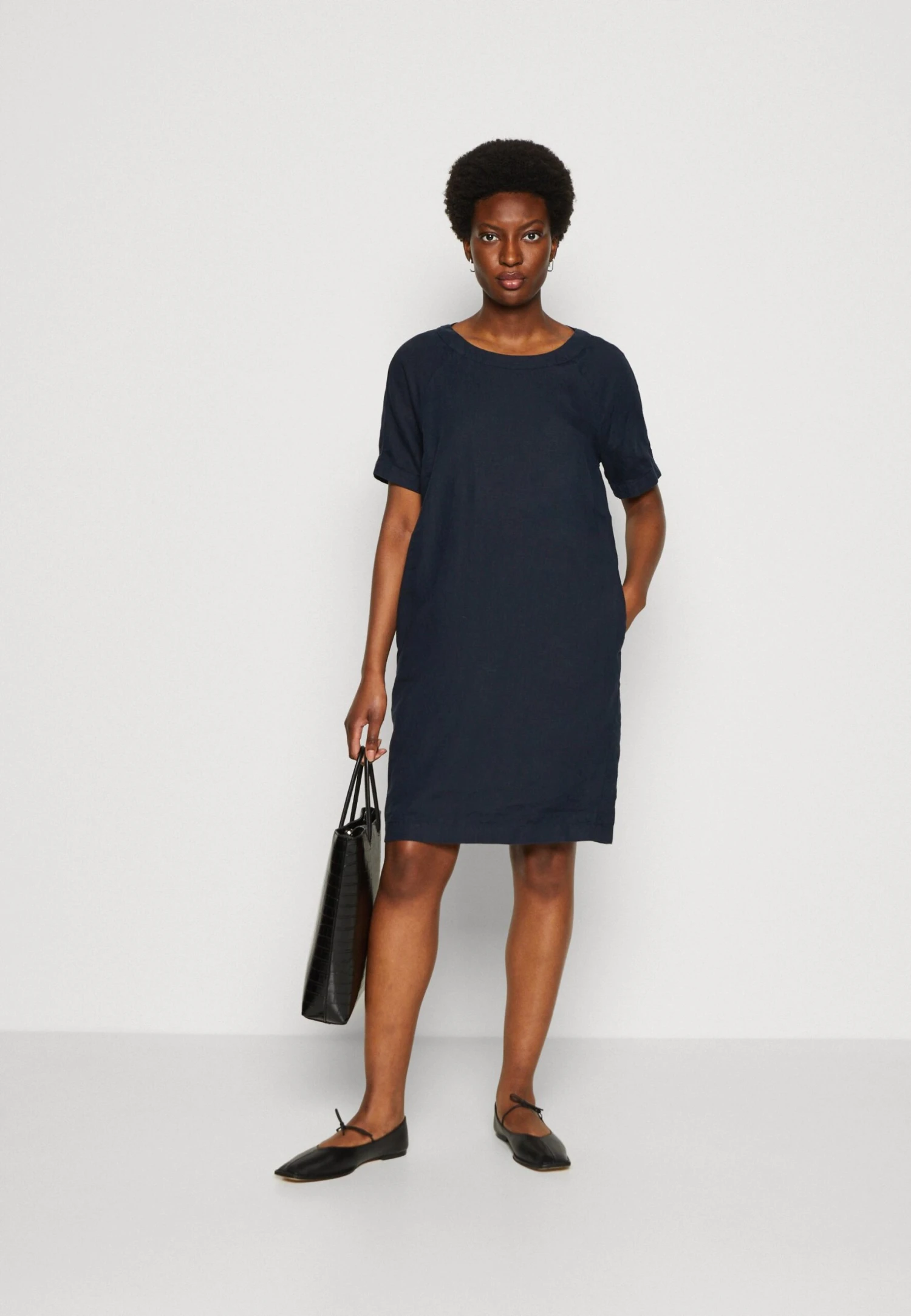 Marc O'Polo Dress Sportiv Style Slightly Egg Shaped Raglan Sleeve - Day Dress - Deep Blue Sea 2 Marc O'Polo Dress Sportiv Style Slightly Egg Shaped Raglan Sleeve - Day Dress - Deep Blue Sea - Image 2