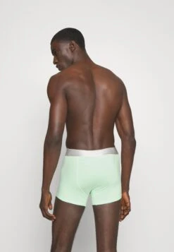 Ellesse Anya 5 Pack - Pants - Multi -Fashion Clothing Store 325800fce0bb4b5e90f800fbeb89c69e