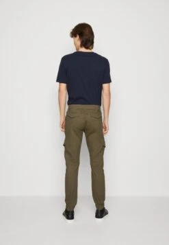 Indicode Jeans Javier - Cargo Trousers - Army -Fashion Clothing Store 34ae650abeb44a6297d1ff44eb08f828