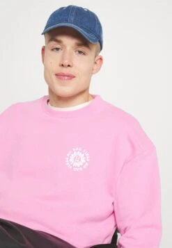 YOURTURN Unisex - Sweatshirt - Pink -Fashion Clothing Store 454e12dab2204e48a917963a4b3c9725