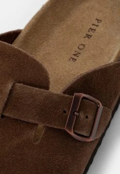 Pier One Leather Unisex - Slippers - Brown -Fashion Clothing Store 47364cdc1dcd4794860a5f6810594e6c