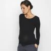 Nursing Function Longsleeve Tee - Long Sleeved Top - Black