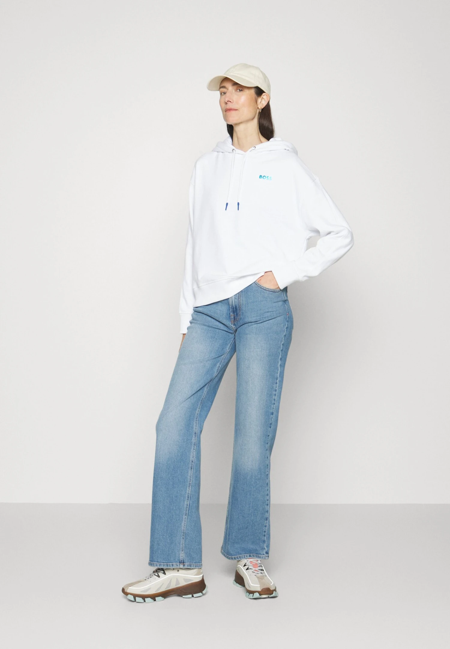 Boss Ecaisy- Sweatshirt - White 2 Boss Ecaisy- Sweatshirt - White - Image 2