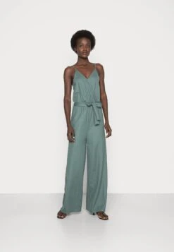 Anna Field Jumpsuit - Light Green