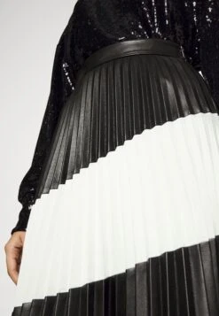 Boss Vasata - A-Line Skirt 9 Boss Vasata - A-Line Skirt -Fashion Clothing Store 69ab4f62f00749c580cb3f110a6619e9