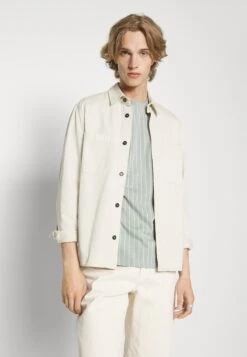 Pier One Print T-Shirt - Light Green -Fashion Clothing Store 6b994c12a7eb43a3bc1fbdc857e66eed