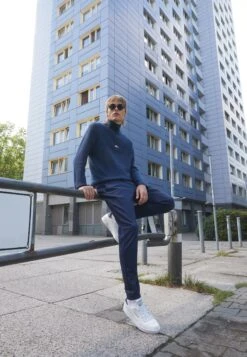 Reebok Classic Club C Clean Unisex - Trainers - Pure Grey/Footwear White/Vector Navy -Fashion Clothing Store 6cc6169f109141c18191c370cc34d091