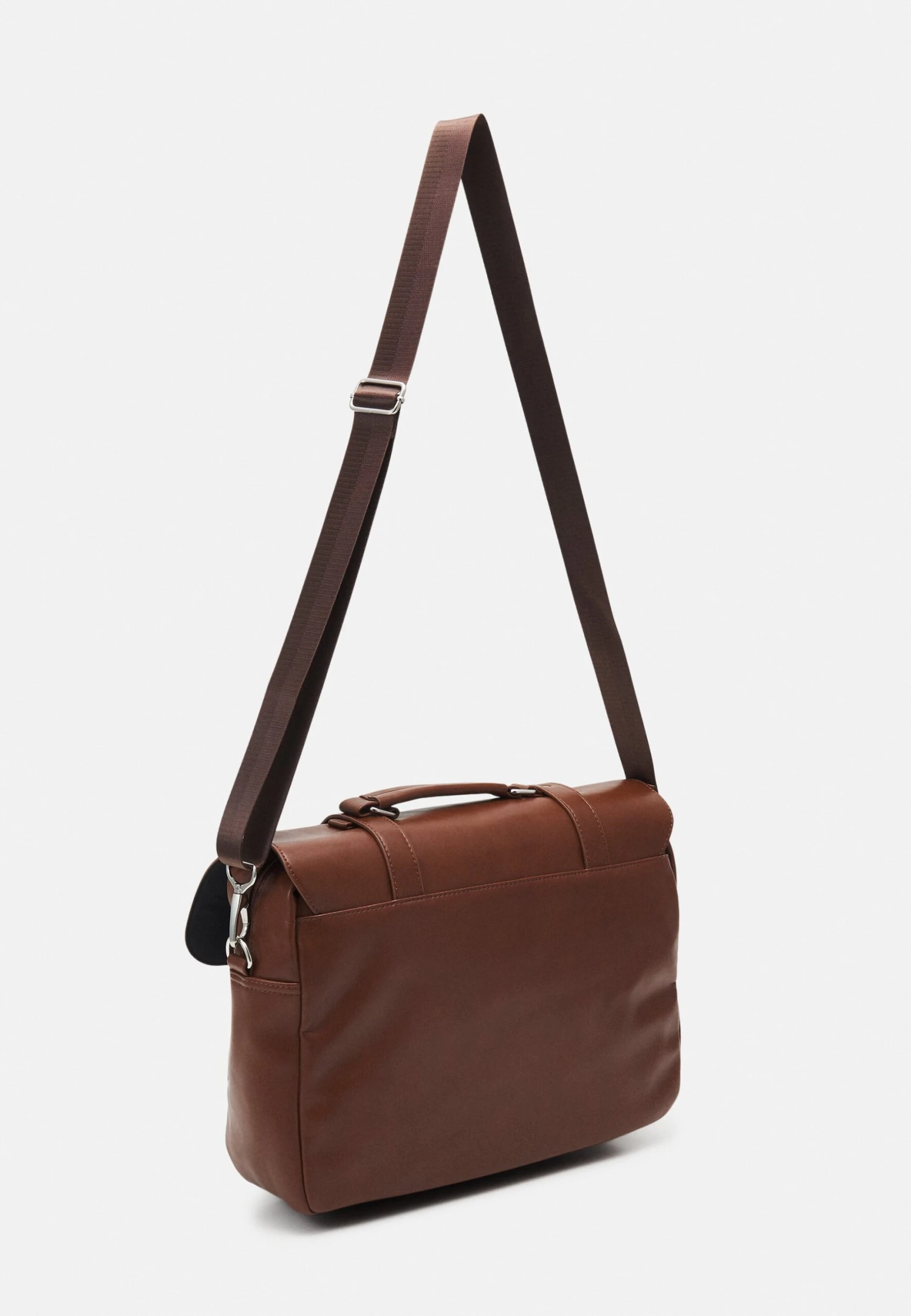 Pier One Across Body Bag - Brown 2 Pier One Across Body Bag - Brown - Image 2