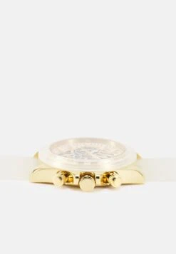 Guess Arena Exclusive - Chronograph Watch -Champagne Sunray -Fashion Clothing Store 788b26c555ff4e2787fb024be58234c7