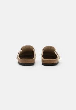 Pier One Leather Unisex - Slippers - Beige -Fashion Clothing Store 7fc4209f0b9d443b96717beece6deee4