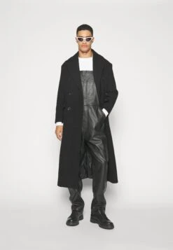 Long Coat - Classic Coat - Black -Fashion Clothing Store 8a6573380caa4b688bbe61483fdebdb7