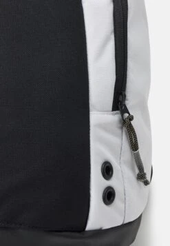 Nike Performance Nike Hoops Elite Unisex - Backpack - White/Black/Metallic Gold -Fashion Clothing Store 8ed4a9bfb0ce4fe9895d2dc31afcdf82