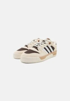 Adidas Originals Rivalry Unisex - Trainers - White/Footwear White/Dark Brown -Fashion Clothing Store 8f687157e473430bafed7523b52eb603