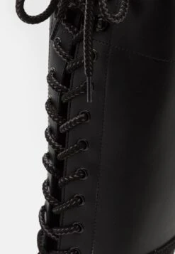 Filling Pieces Jenn Zion Unisex - Platform Boots -Fashion Clothing Store 9627486db869436aa36e7cc2cf16965a