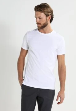 Pier One 2 Pack - Basic T-Shirt - White -Fashion Clothing Store a0f5fa2f8c5d4463b6947fe6baa867d7