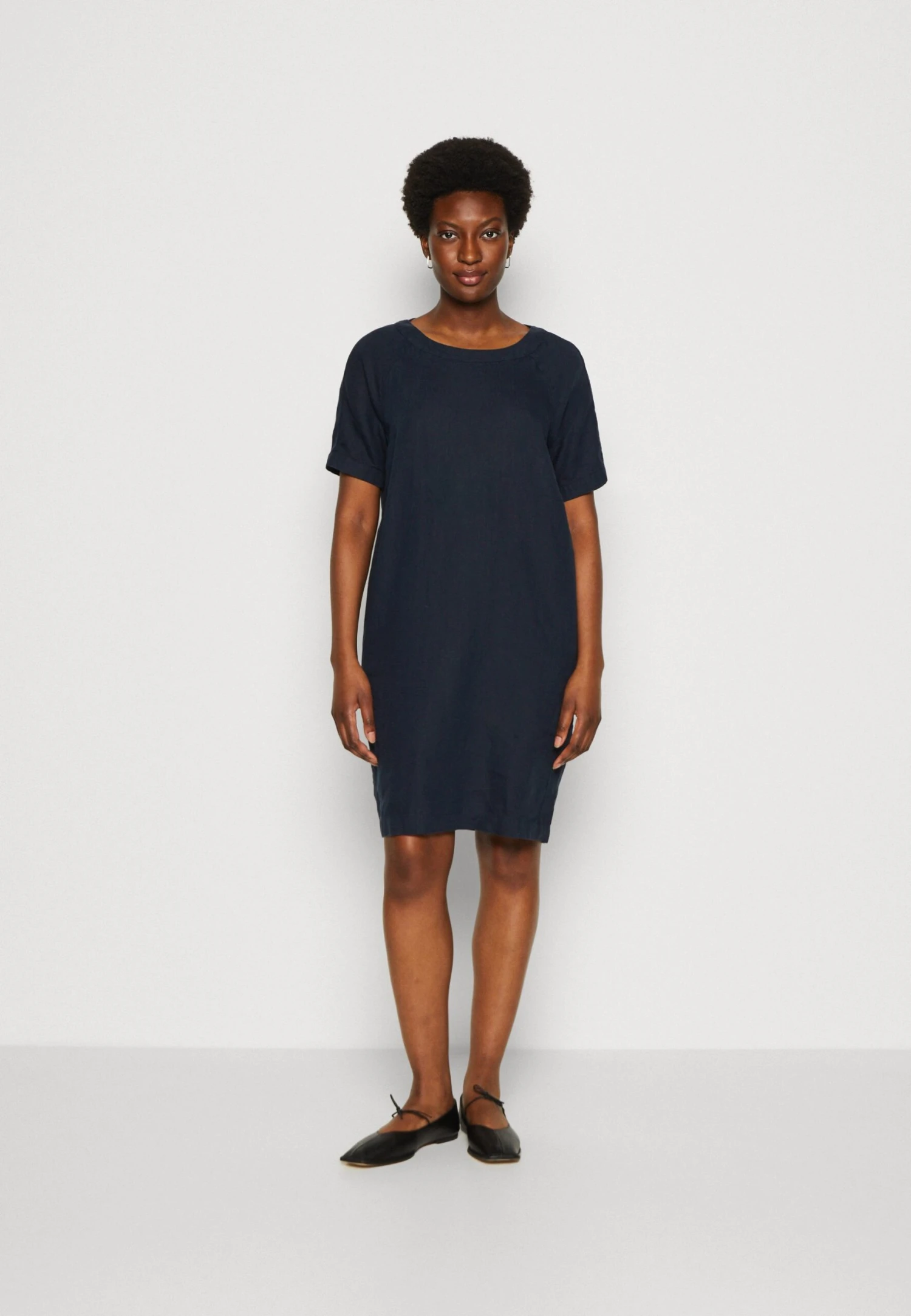 Marc O'Polo Dress Sportiv Style Slightly Egg Shaped Raglan Sleeve - Day Dress - Deep Blue Sea 1 Marc O'Polo Dress Sportiv Style Slightly Egg Shaped Raglan Sleeve - Day Dress - Deep Blue Sea