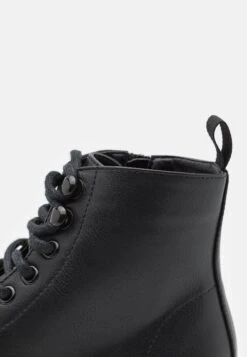 Pier One Unisex - Ankle Boots - Black 11 Pier One Unisex - Ankle Boots - Black -Fashion Clothing Store b89144eeaa4c42d8881d12ca03a3a891
