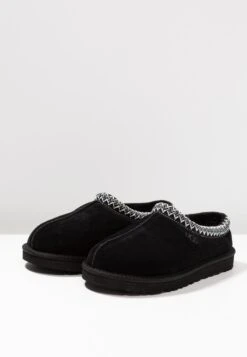 Ugg Tasman - Slippers - Black -Fashion Clothing Store c23ffce9965c41979880f935ce11df8a