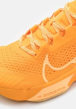 Nike Performance Zoomx Zegama- Trail Running Shoes - Sundial/Melon Tint/Safety Orange -Fashion Clothing Store c569bf59ae0b42ea8b91150259fcc438