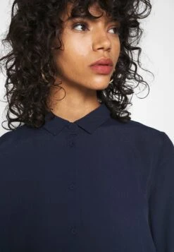 Minimum Bindie Dress - Shirt Dress -Fashion Clothing Store c5a90ab9332e47b5bad0fd7335baeeb1