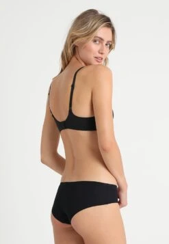 Plunge - Push-Up Bra -Fashion Clothing Store c7cd2f6b66734642a7bbad0fe2ed8bde