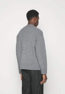 Hugo Sopro - Cardigan - Medium Grey -Fashion Clothing Store c8e8342763554a29a390e3cc0d4ae647