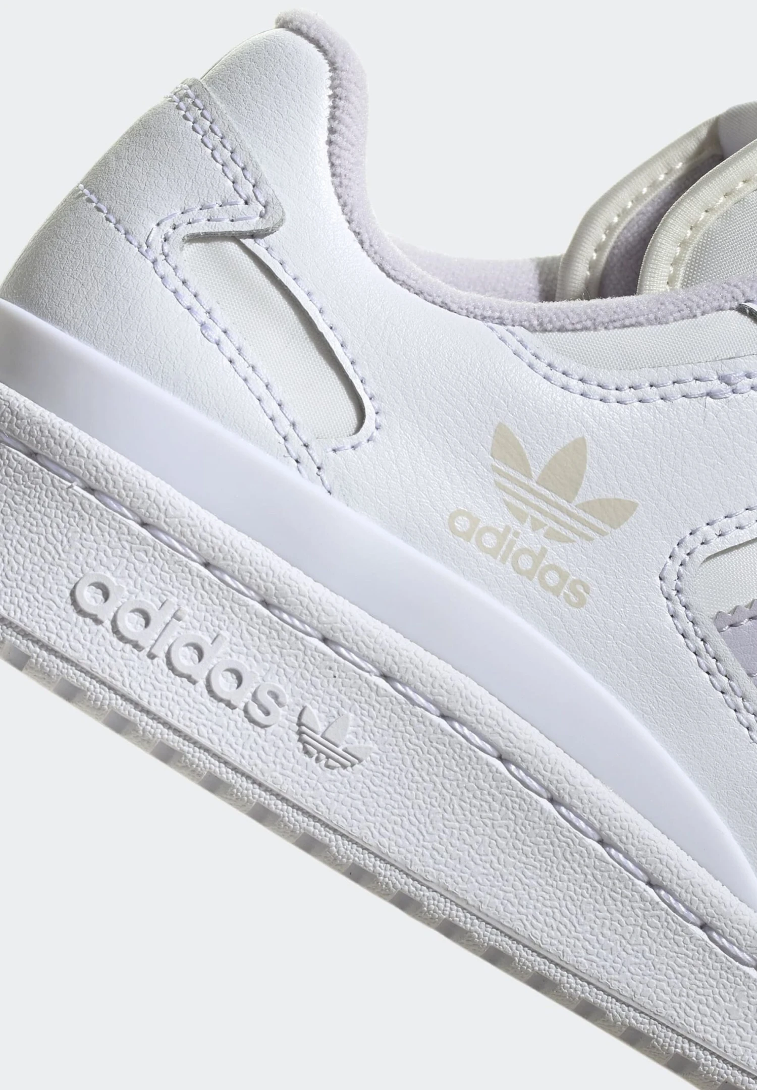 Adidas Originals Forum Low- Trainers - Cloud White Silver Dawn Off White 8 Adidas Originals Forum Low- Trainers - Cloud White Silver Dawn Off White - Image 8
