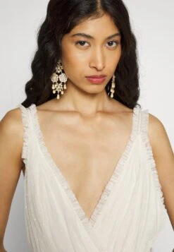 Needle & Thread ExclusiveCandice Gown - Occasion Wear - Cream -Fashion Clothing Store cf91087955524b6d8613c92b019276e9