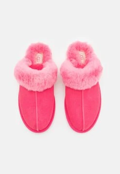 Ugg Scuffette - Slippers 11 Ugg Scuffette - Slippers -Fashion Clothing Store d5ffb619029341d1ad52933f704f67e6