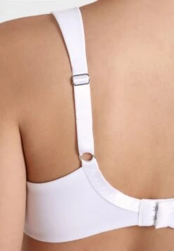 Triumph True Shape Sensation - Underwired Bra - White -Fashion Clothing Store d7fbbd03e8074ac6abf9ce62303c464a