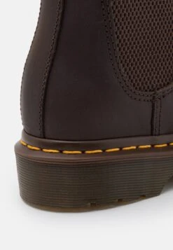 Dr. Martens 2976 Ys Unisex - Classic Ankle Boots - Dark Brown/Crazy Horse -Fashion Clothing Store e762b696086e4879b797f0d709371d8c