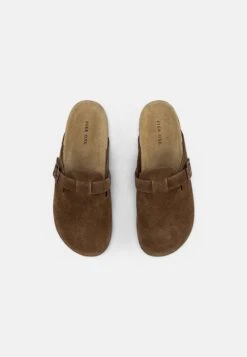 Pier One Leather Unisex - Slippers - Brown -Fashion Clothing Store e81ec10b1baa426098f203c956f22c98