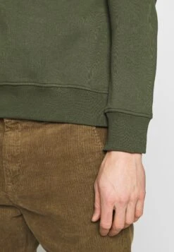 Pier One 2 Pack - Sweatshirt - Khaki/Black -Fashion Clothing Store e8798e2b4496495bb57d084d4047e2b7