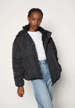 Iets Frans... Hooded Puffer Jacket - Winter Jacket 10 Iets Frans... Hooded Puffer Jacket - Winter Jacket -Fashion Clothing Store edc3a821c18f4fd4ade19d890747f1f4