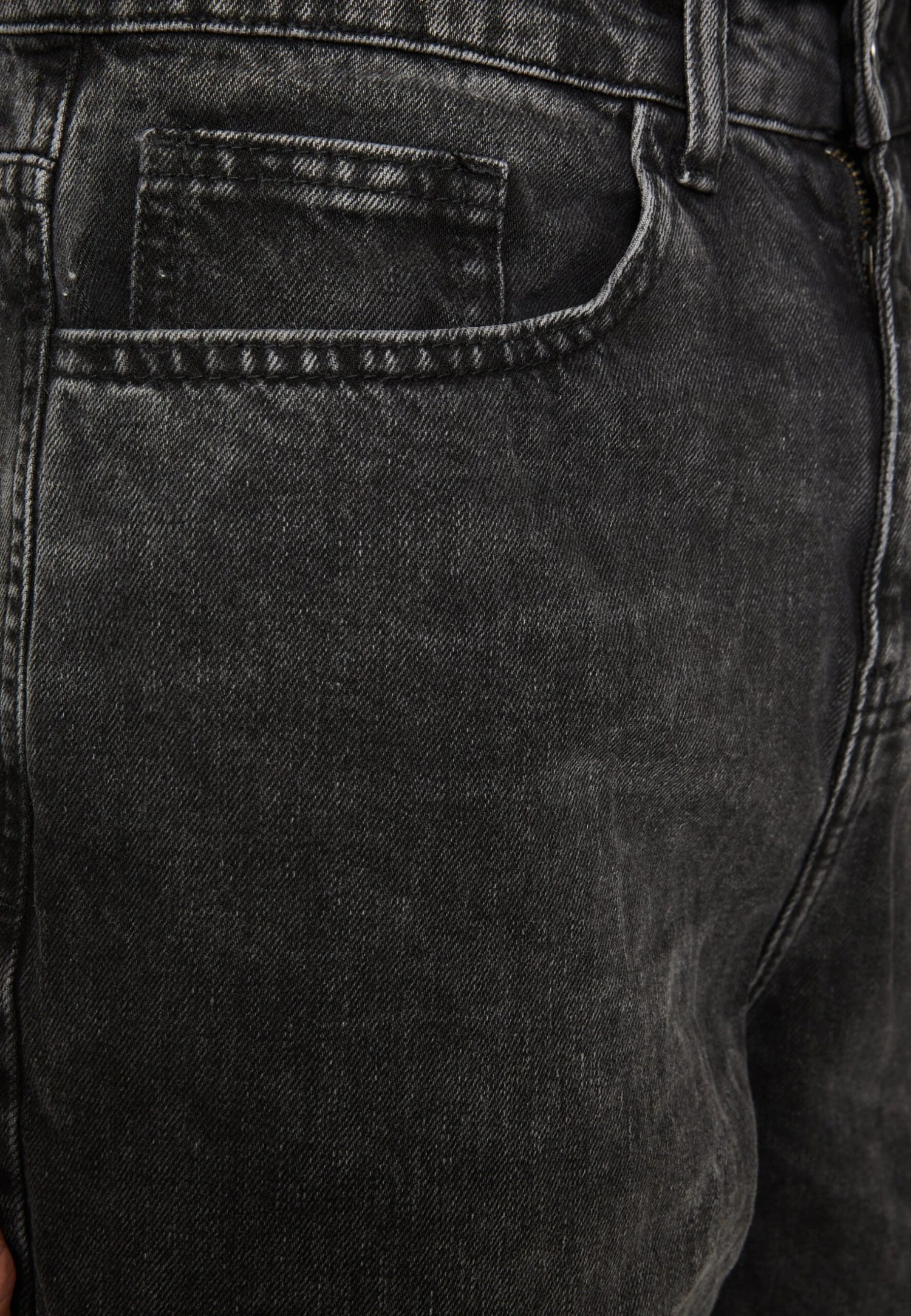 YOURTURN Unisex - Relaxed Fit Jeans - Black 4 YOURTURN Unisex - Relaxed Fit Jeans - Black - Image 4