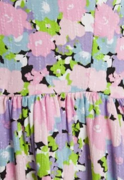 Selected Femme Judita Dress - Day Dress -Fashion Clothing Store f0cac820b7744d2ba1a7a3ff63381a1e