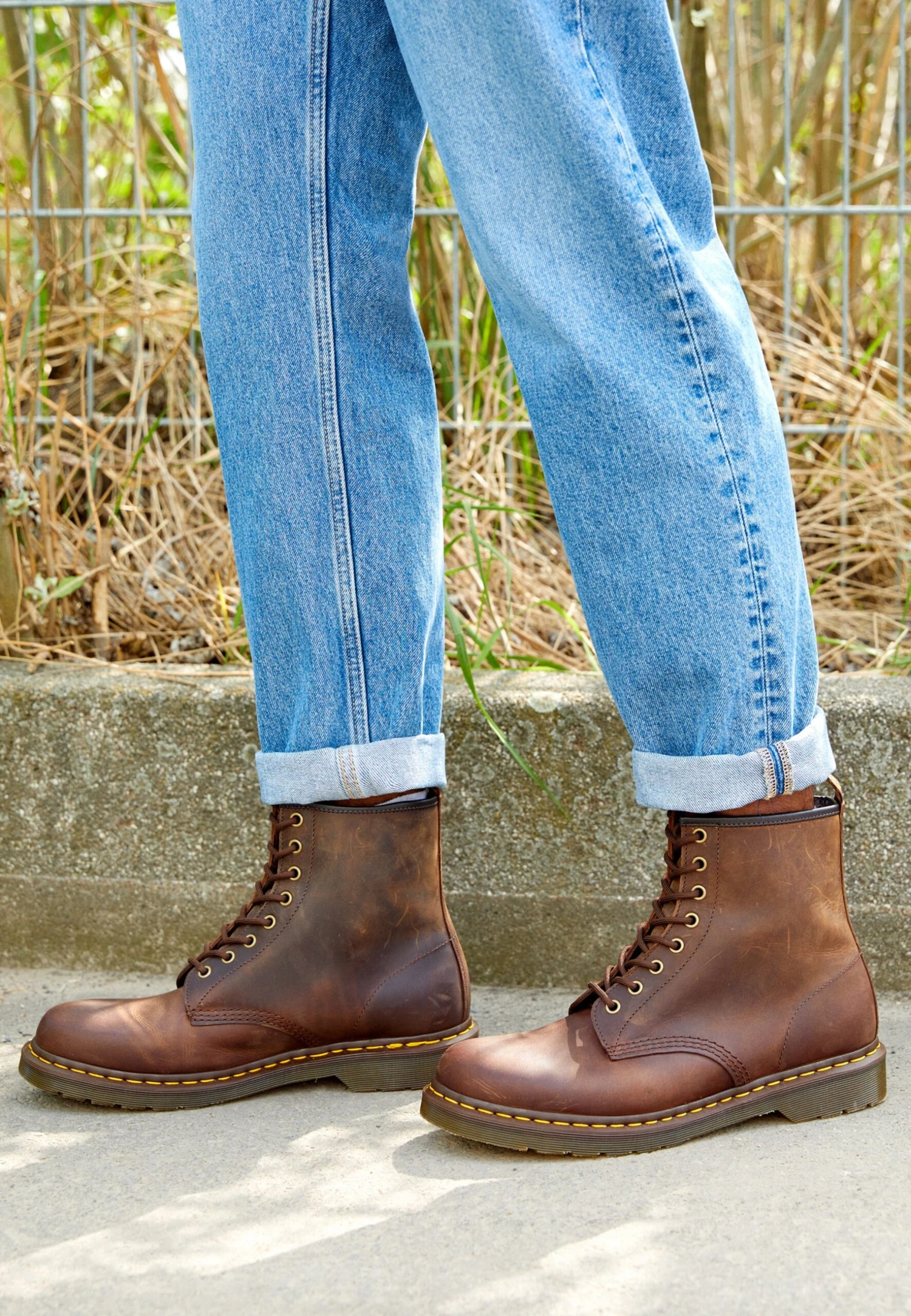 Dr. Martens 1460 Unisex - Lace-Up Ankle Boots - Dark Brown Crazy Horse 2 Dr. Martens 1460 Unisex - Lace-Up Ankle Boots - Dark Brown Crazy Horse - Image 2