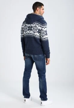 Pier One Cardigan - Blue Melange 8 Pier One Cardigan - Blue Melange -Fashion Clothing Store f3f8c271a4454e30b38f10a6ee6d12a9