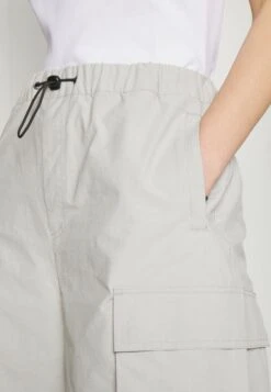 YOURTURN Unisex - Shorts - Light Grey -Fashion Clothing Store fb21bd3b219d4ff4b3b1cc09b2fd0909