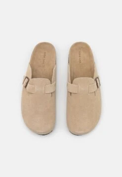 Pier One Leather Unisex - Slippers - Beige -Fashion Clothing Store fb9c0aed91d14aa2a90f9e1af6a1df5d